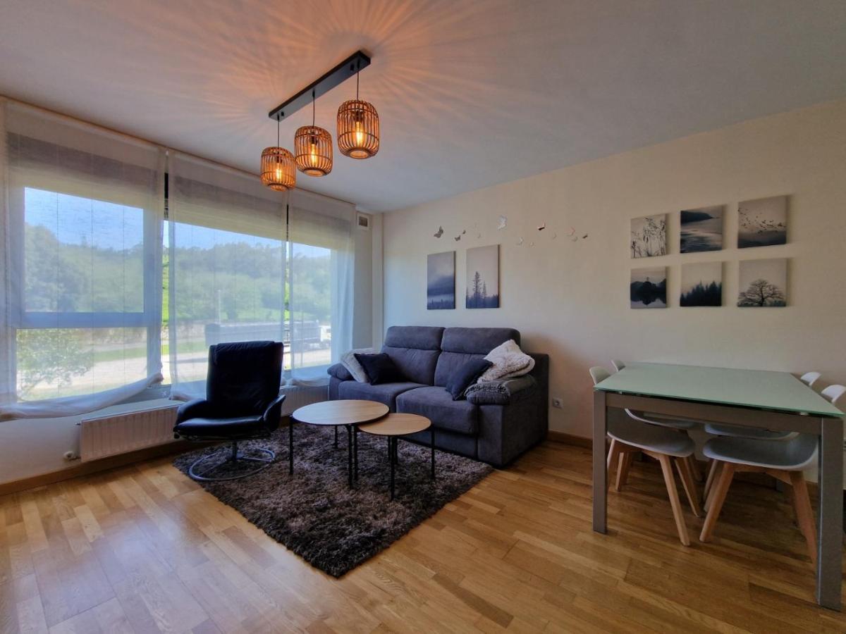 Apartamento Con Piscina Apartment ยาเนส ภายนอก รูปภาพ