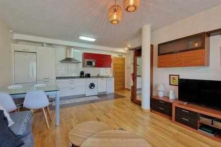 Apartamento Con Piscina Apartment ยาเนส ภายนอก รูปภาพ
